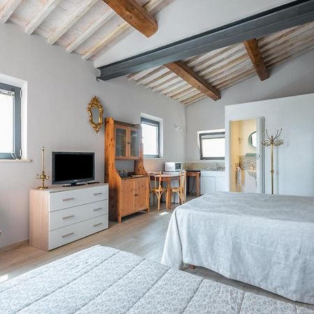 Siena- Porta Romana Lovely Studio With Parking! Apartment Ngoại thất bức ảnh