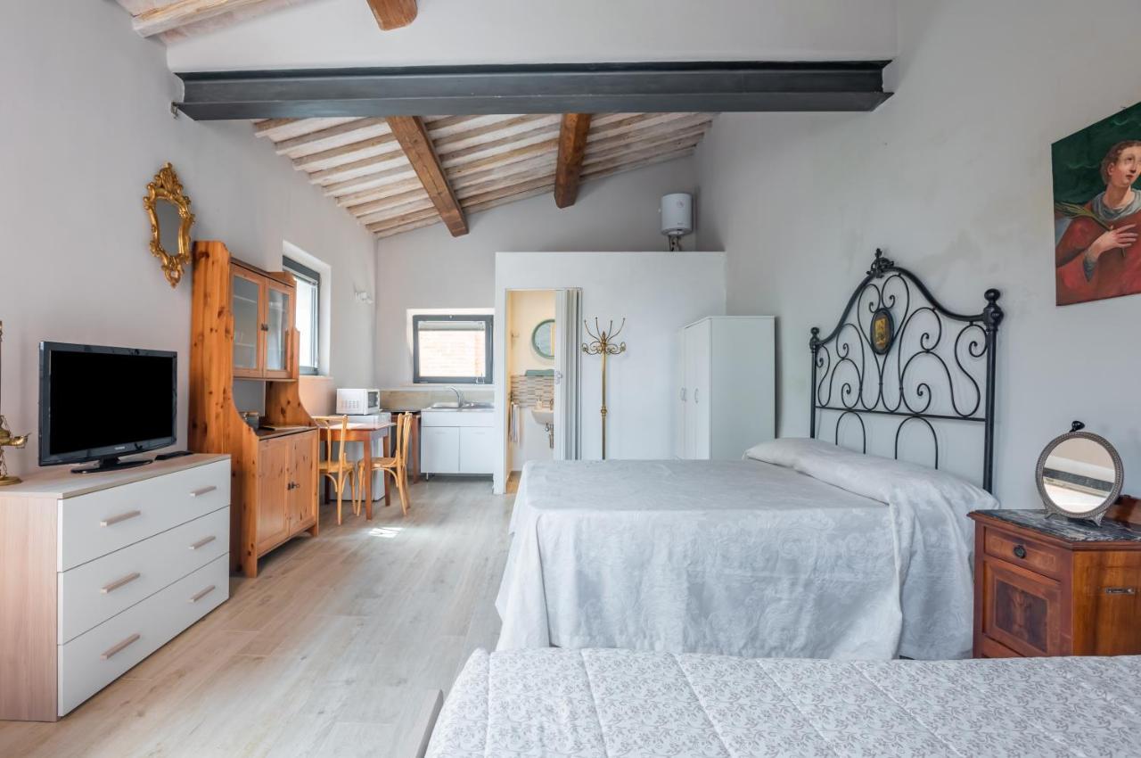 Siena- Porta Romana Lovely Studio With Parking! Apartment Ngoại thất bức ảnh