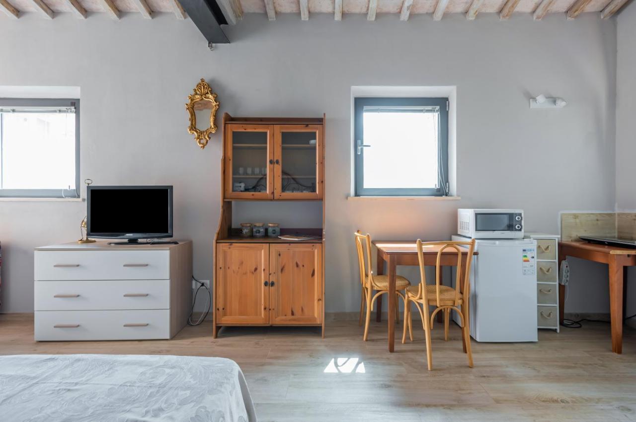 Siena- Porta Romana Lovely Studio With Parking! Ngoại thất bức ảnh